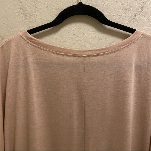 Umgee Pink High-Low Hem Short Sleeve T-Shirt Size L - Picture 7 of 9